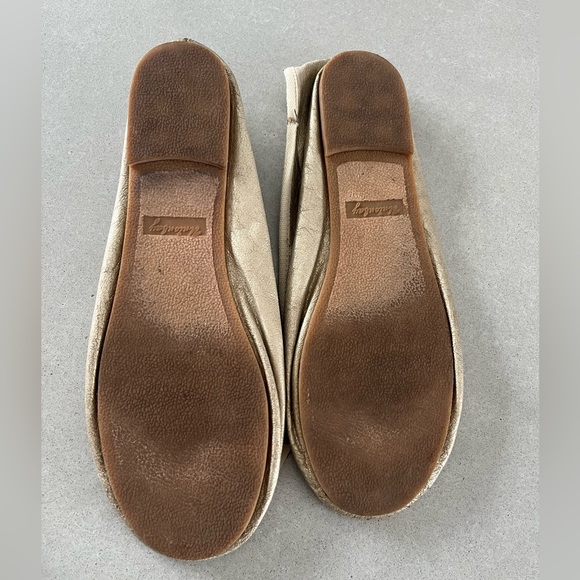 Union Bay Gold Flats - Picture 4 of 5